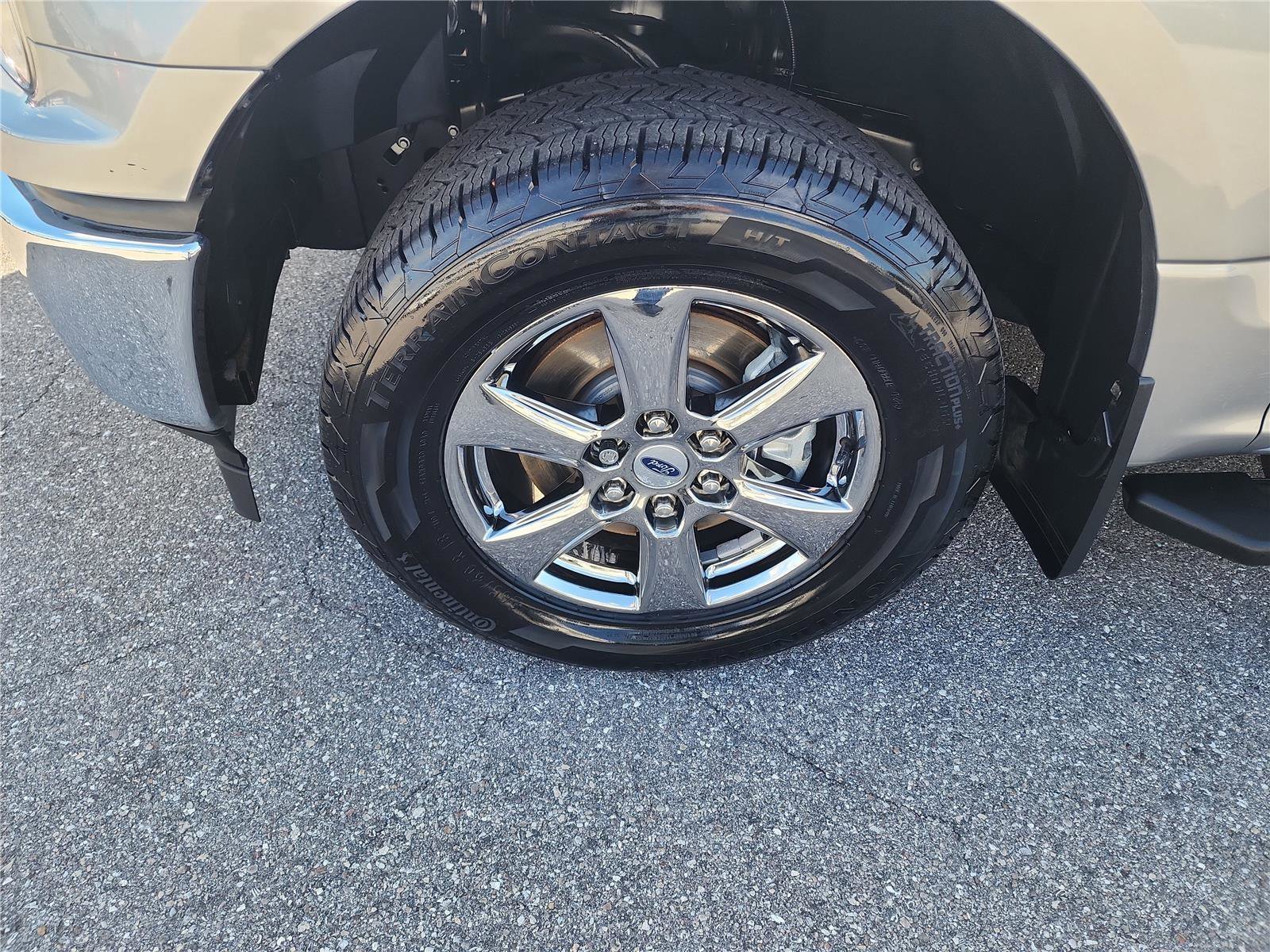 Used 2020 Ford F150 XLT w/ Equipment Group 301A Mid image 9