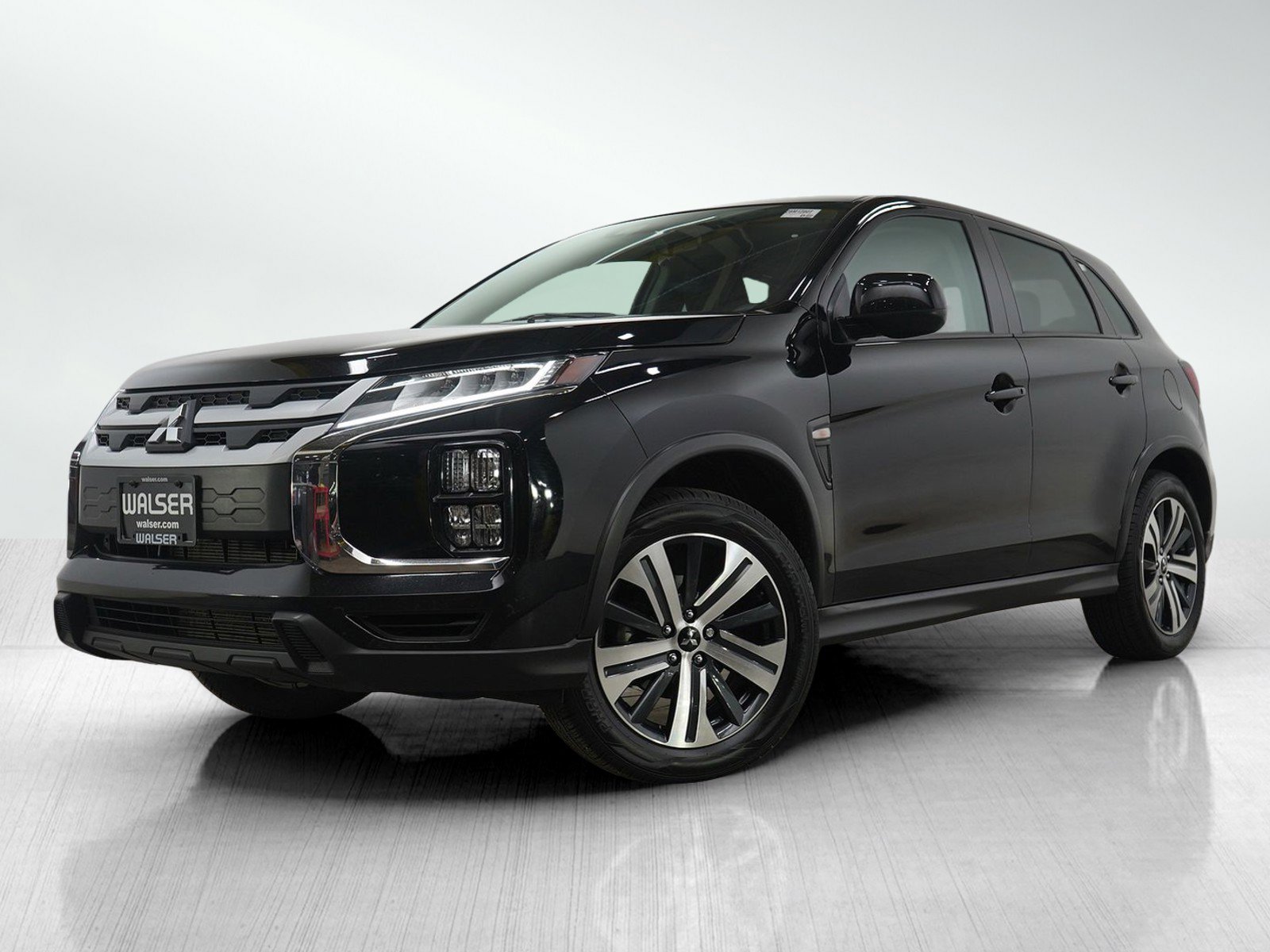 Used 2023 Mitsubishi Outlander Sport ES AWD/4WD image 1