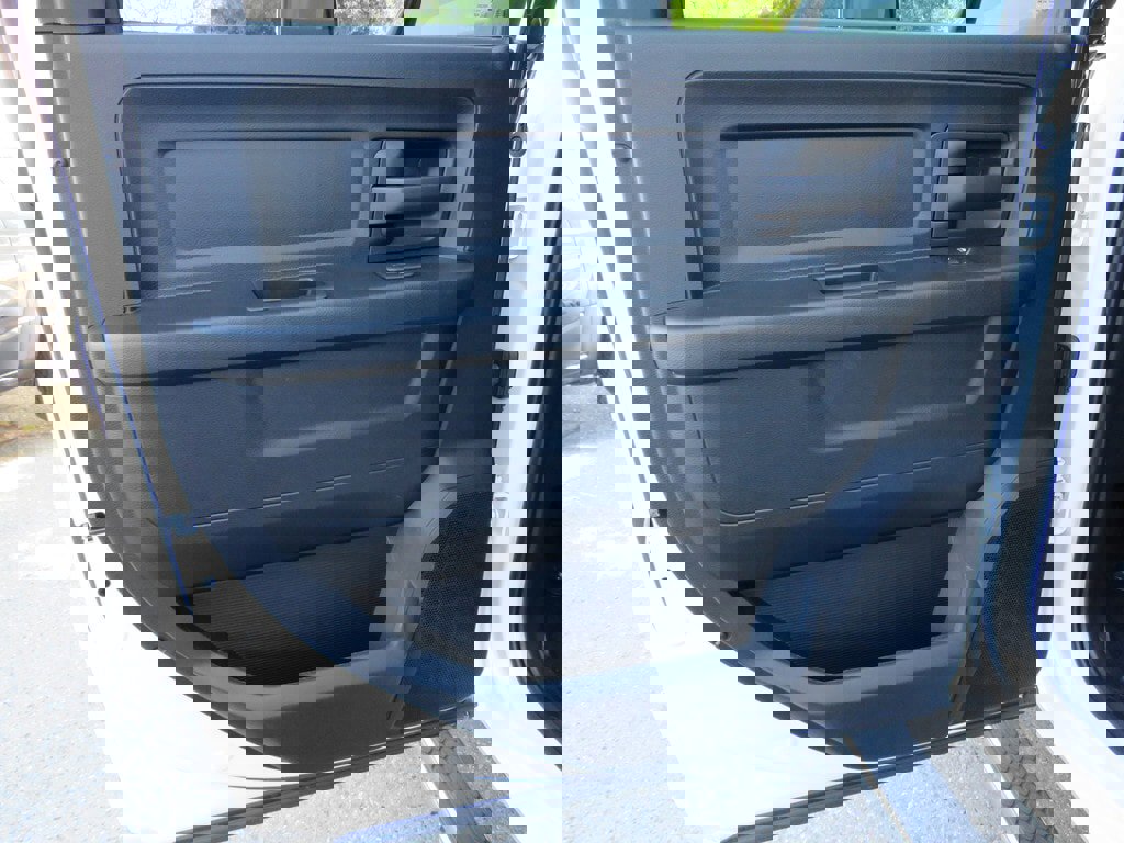 New 2023 RAM 4500 Tradesman w/ Chrome Appearance Group image 41