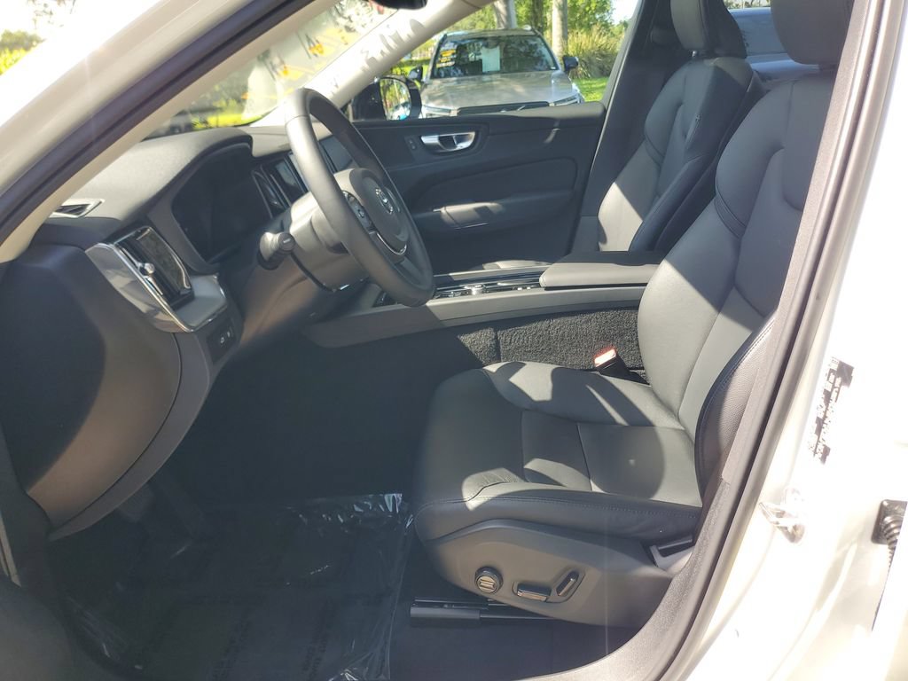 Used 2024 Volvo XC60 T8 Core w/ Protection Package Premier AWD/4WD image 17