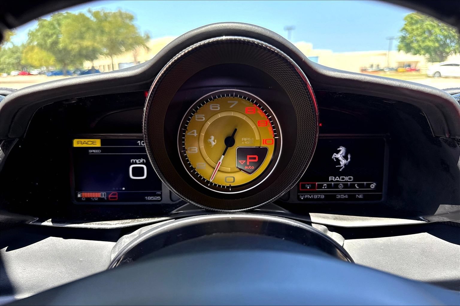 Used 2019 Ferrari 488 Spider RWD image 13