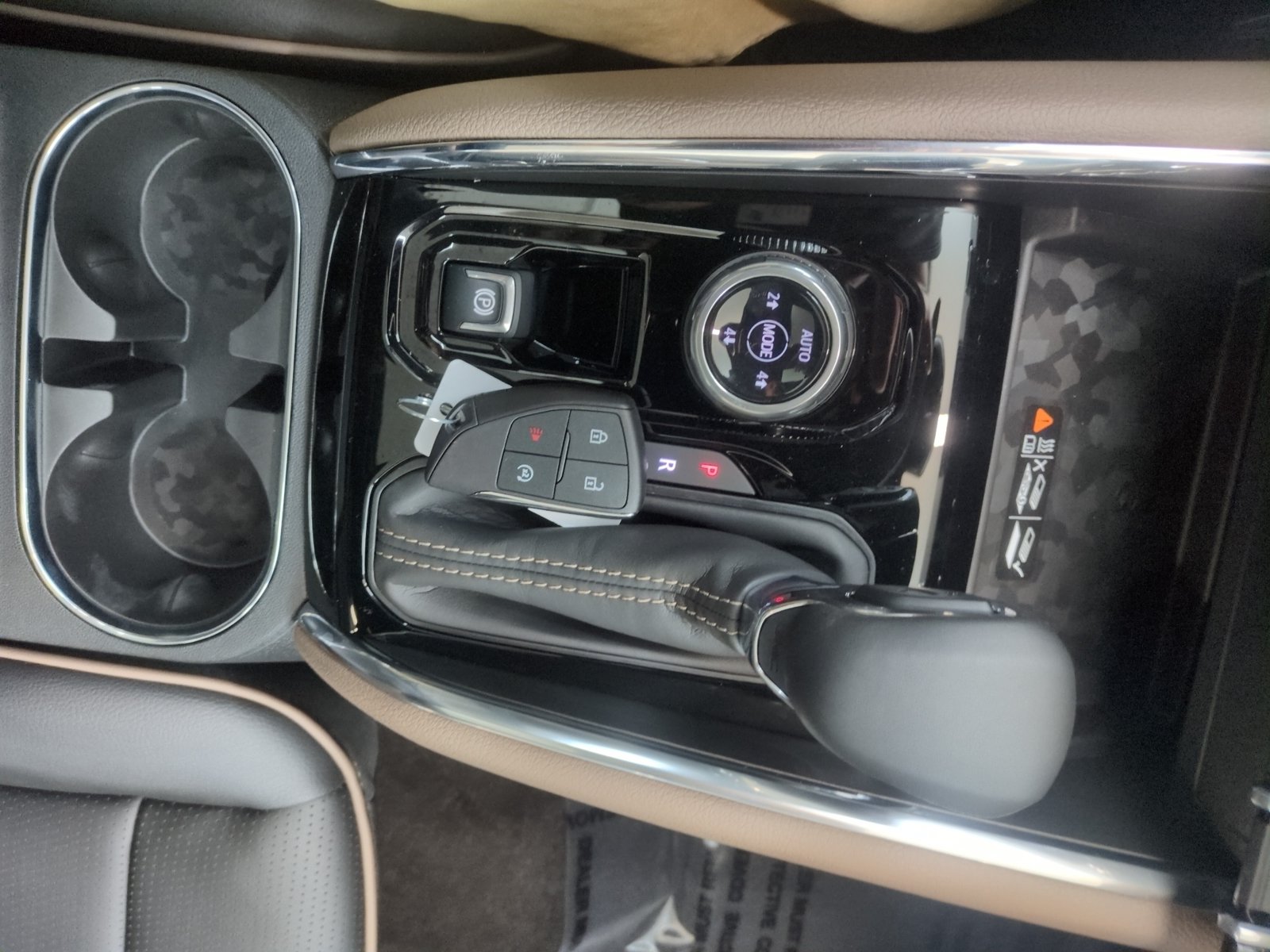 New 2026 GMC Canyon Denali AWD/4WD image 19
