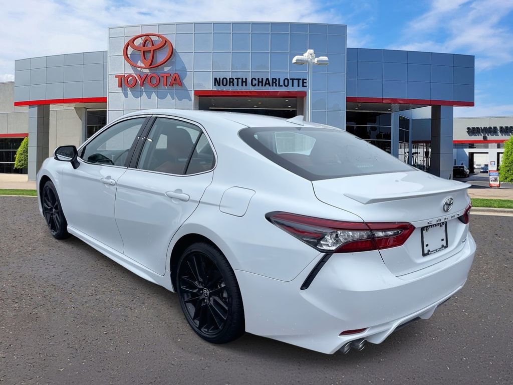 Used 2023 Toyota Camry XSE image 7