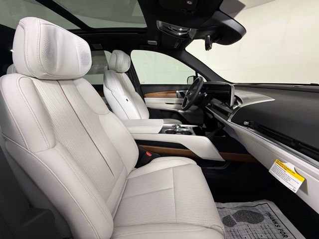 New 2026 Cadillac Vistiq Luxury image 35