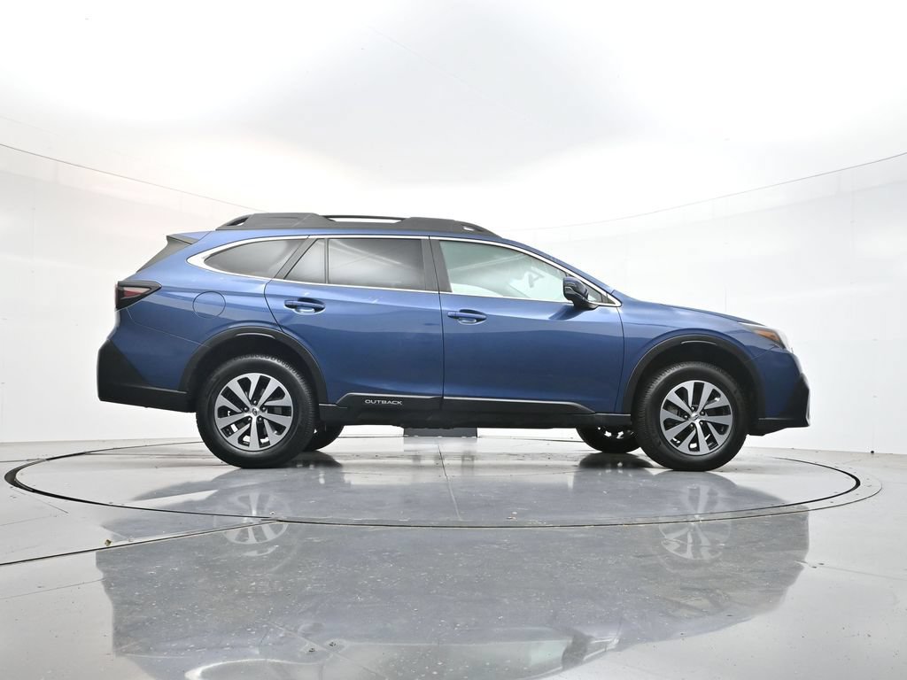 Used 2022 Subaru Outback Premium AWD/4WD image 38