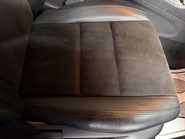 Used 2019 Jeep Grand Cherokee Altitude AWD/4WD image 29