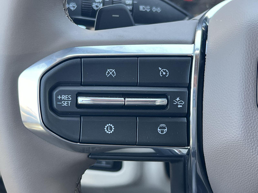 New 2026 GMC Yukon Denali w/ Advanced Technology Package RWD image 13