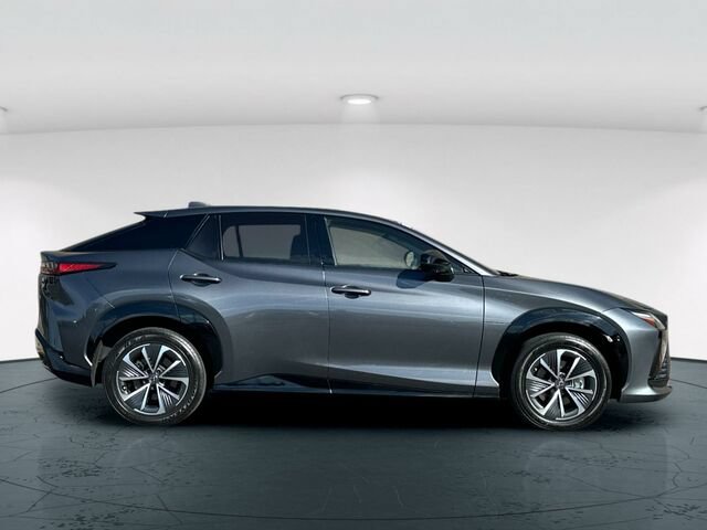 Used 2023 Lexus RZ 450e Premium w/ Technology Package AWD/4WD image 7