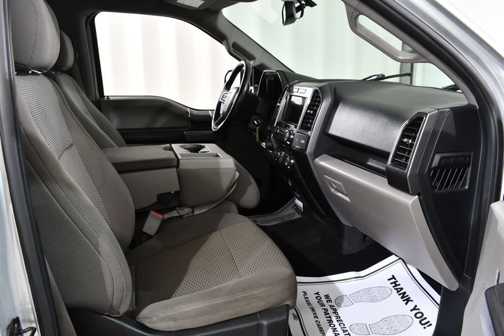 Used 2017 Ford F150 XLT w/ Equipment Group 302A Luxury AWD/4WD image 10