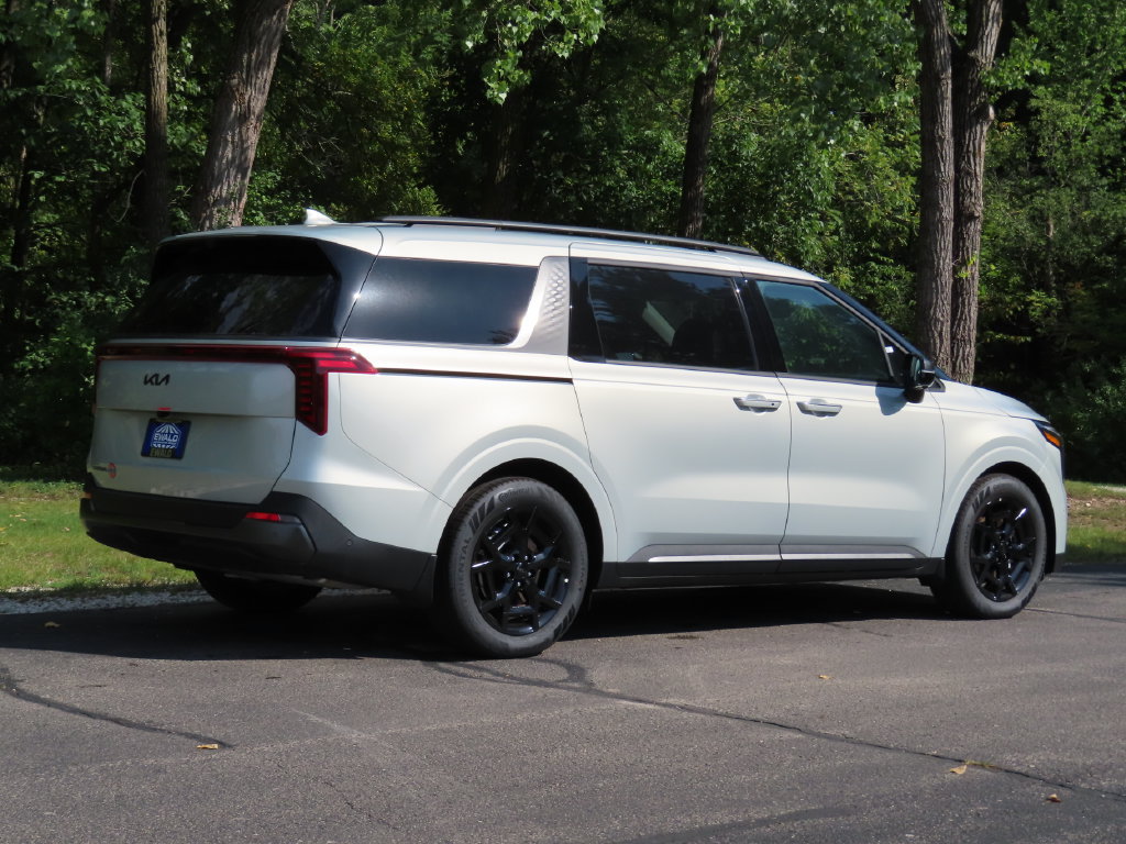 New 2026 Kia Carnival SX Prestige FWD image 3
