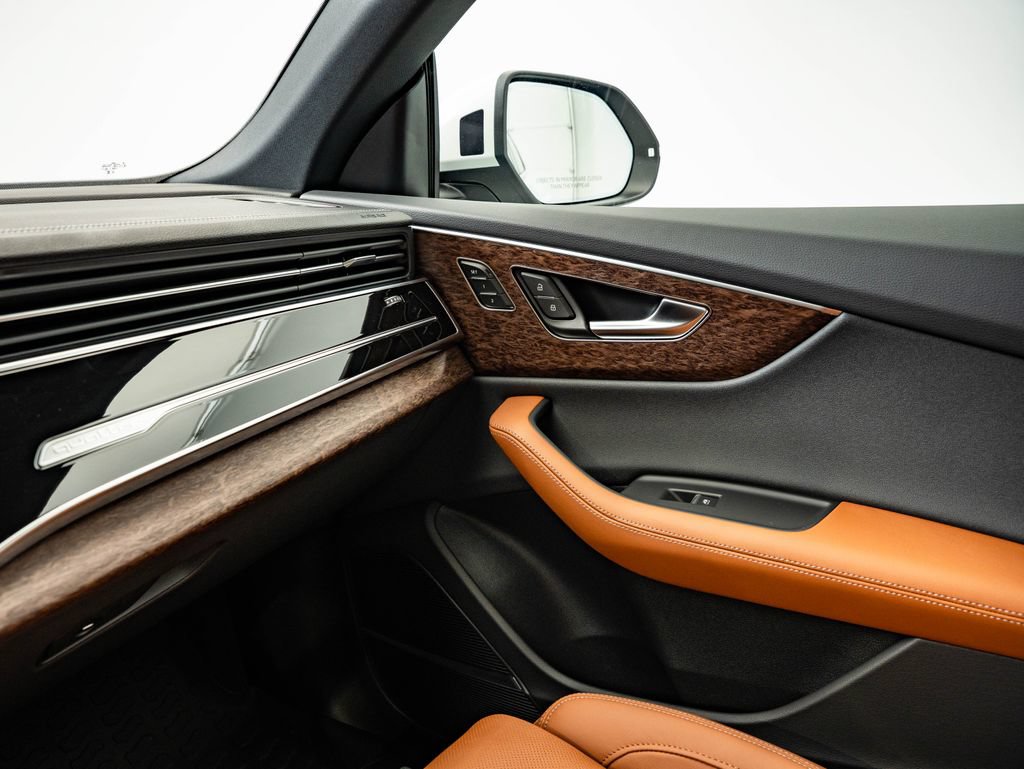 New 2026 Audi Q8 Prestige AWD/4WD image 38