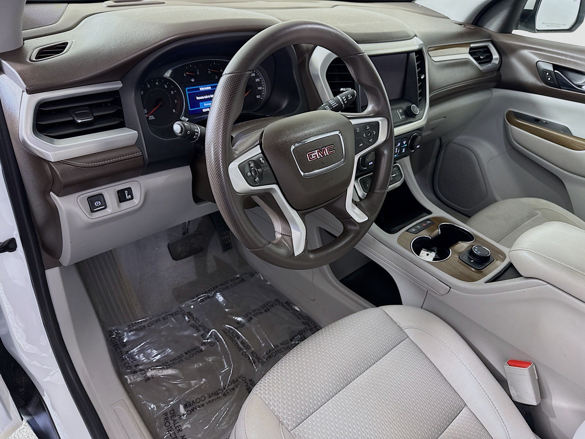 Used 2022 GMC Acadia SLE FWD image 23