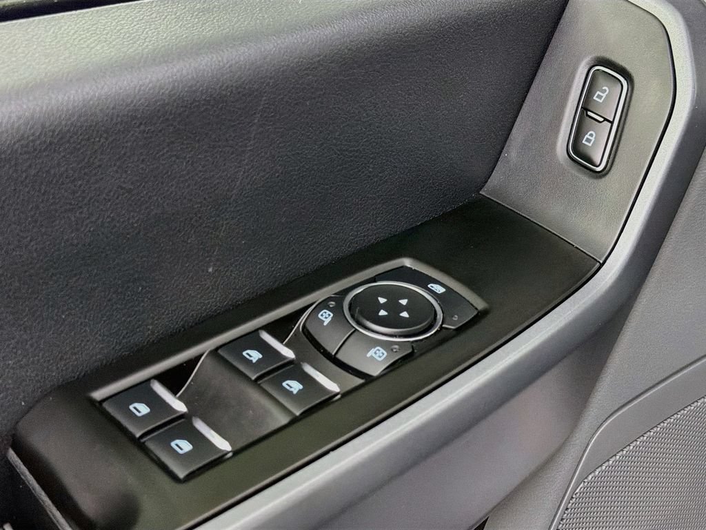 Used 2024 Ford F250 XLT AWD/4WD image 17