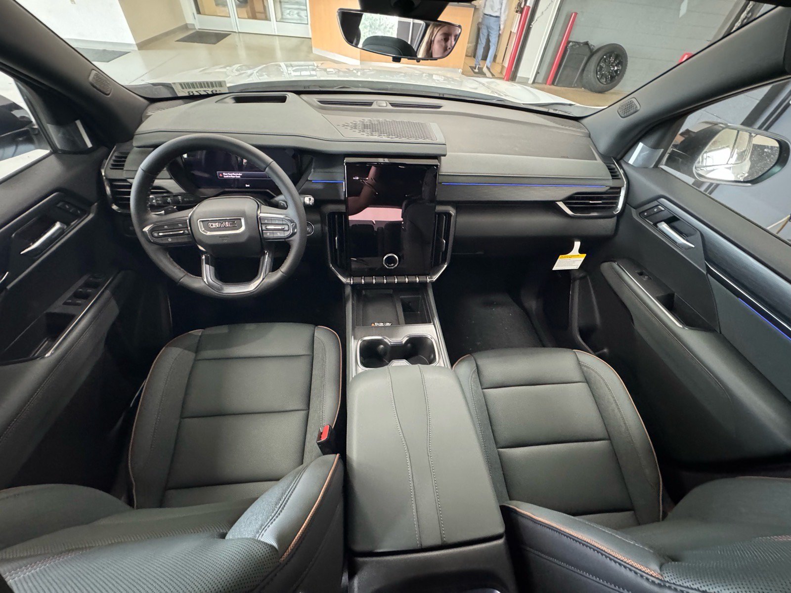 New 2027 GMC Acadia AT4 w/ Luxury Package AWD/4WD image 14