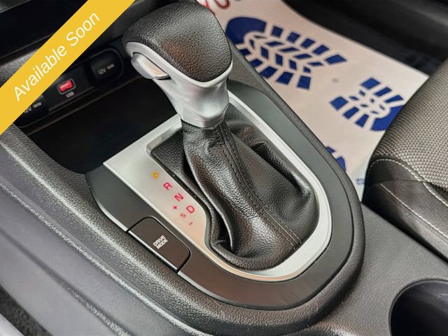 Used 2022 Kia Forte LXS FWD image 16