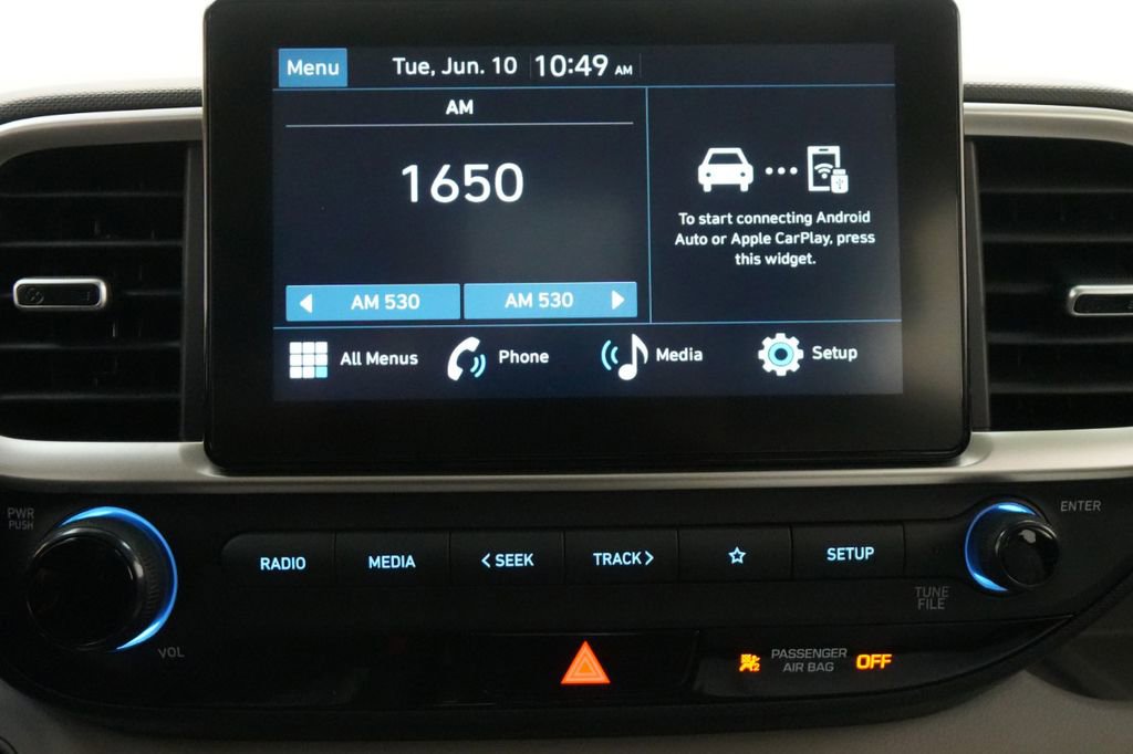 New 2024 Hyundai Venue SEL image 42