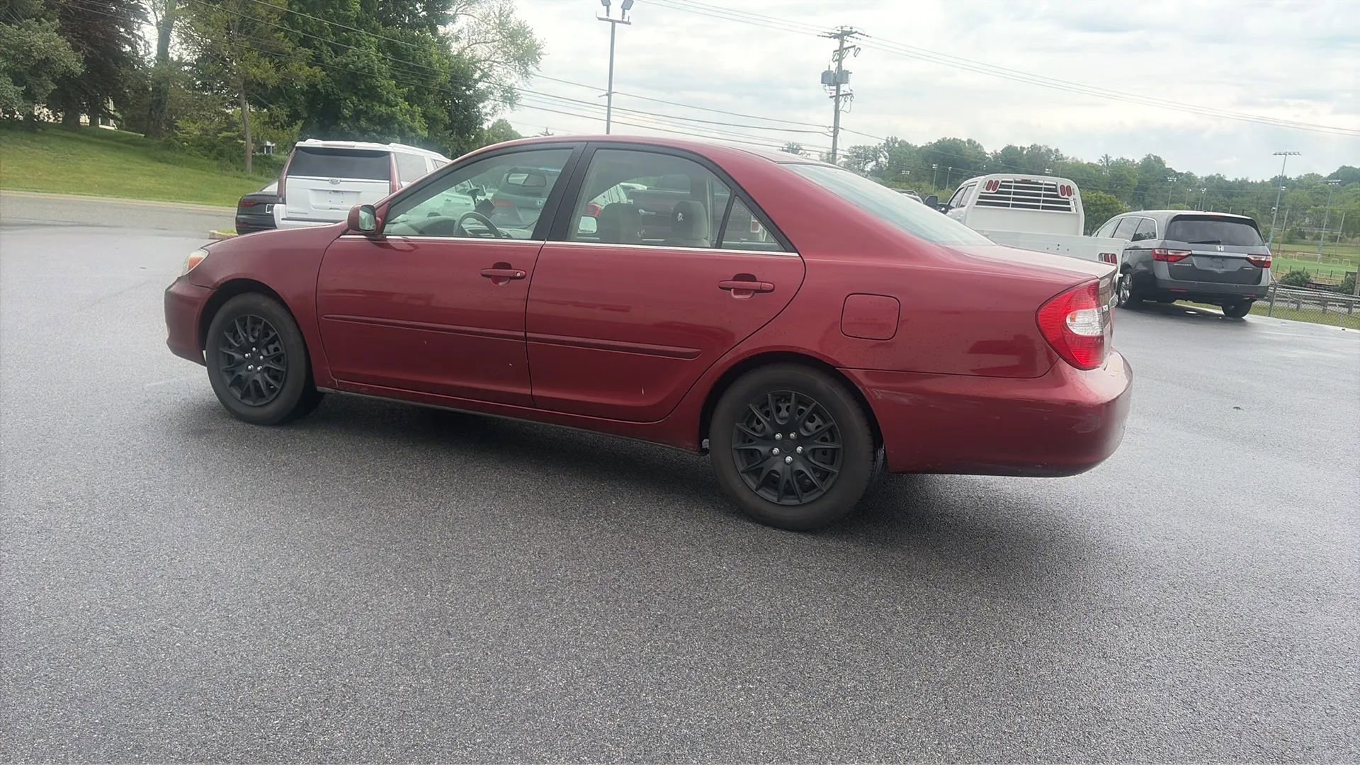 Used 2002 Toyota Camry LE FWD image 16