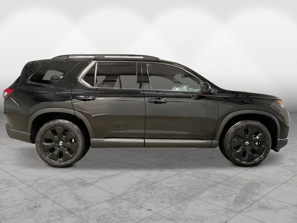 New 2026 Honda Pilot Black Edition image 8