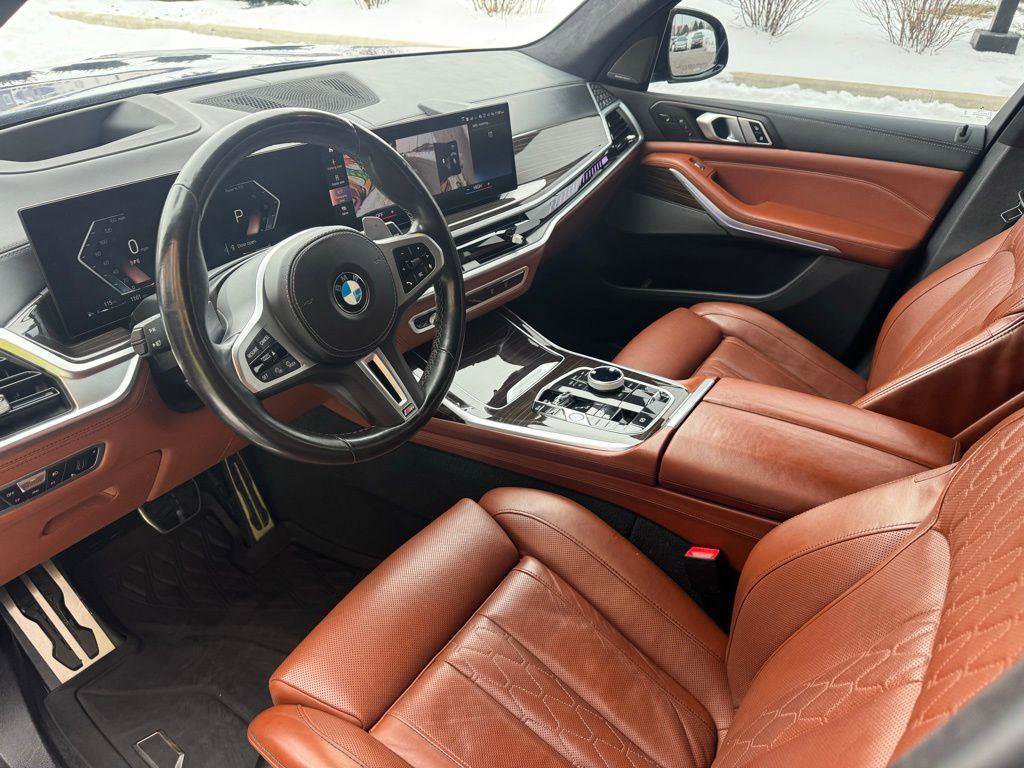 Used 2023 BMW X7 M60i w/ Executive Package image 20