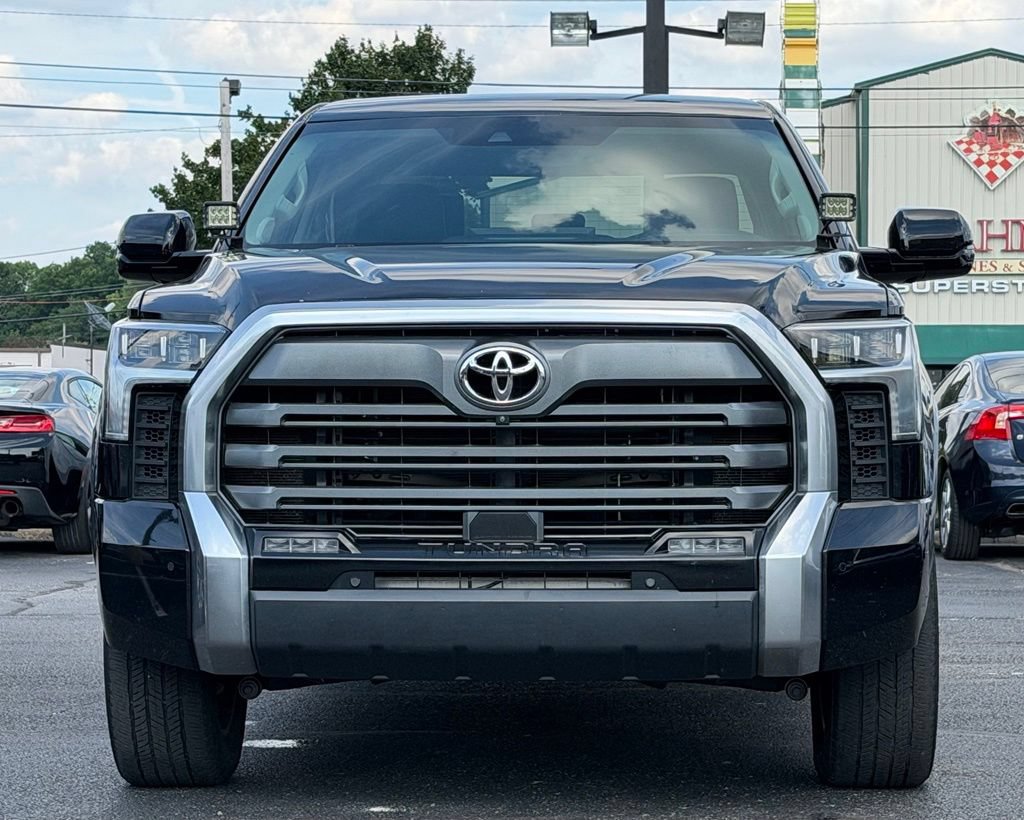Used 2022 Toyota Tundra Limited AWD/4WD image 11