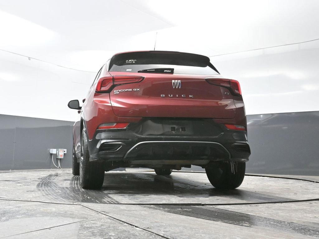 Used 2024 Buick Encore GX Sport Touring image 32