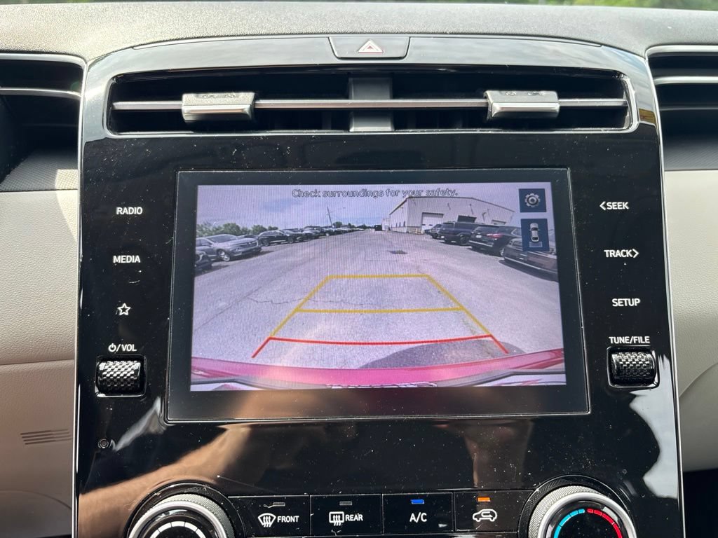 Used 2022 Hyundai Tucson SE AWD/4WD image 25