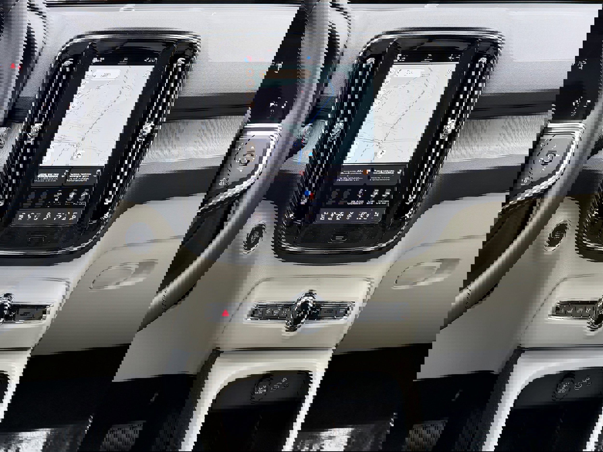 New 2026 Volvo XC40 B5 Plus w/ Protection Package Premier image 11