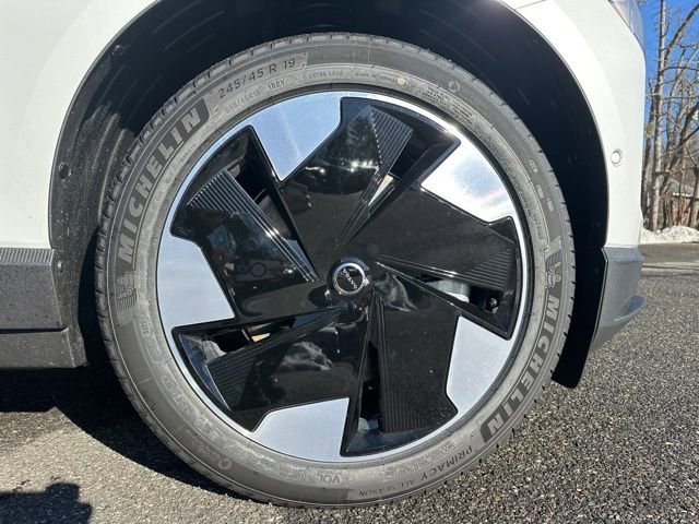 New 2026 Volvo EX30 Ultra w/ Protection Package Premier image 10