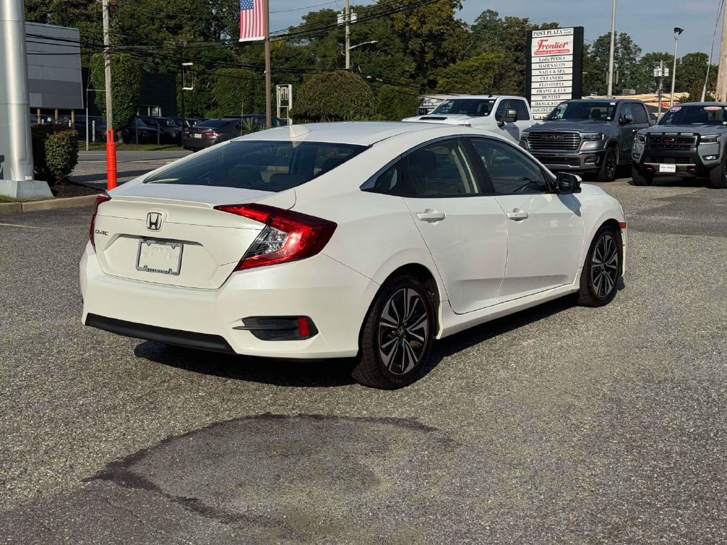 Used 2018 Honda Civic EX-T image 10