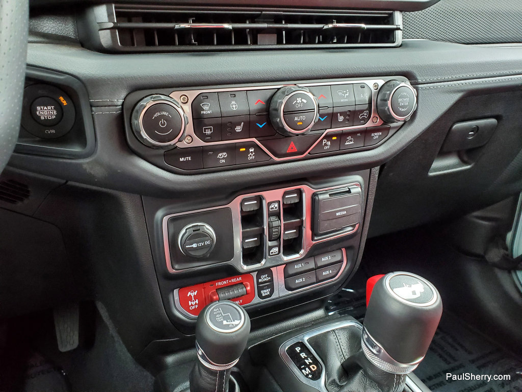 Used 2024 Jeep Wrangler Unlimited Rubicon 392 image 40