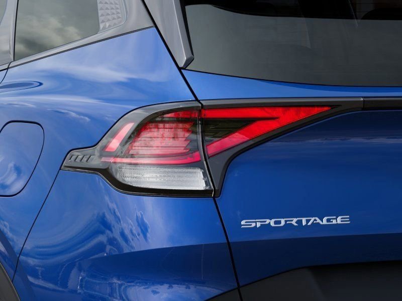 New 2024 Kia Sportage X-Line w/ X-Line Premium Package AWD/4WD image 11