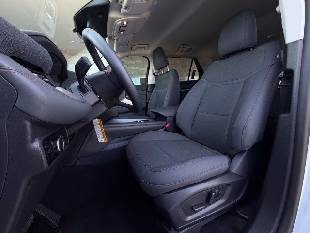 New 2026 Ford Explorer Active RWD image 30