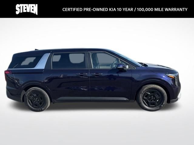 Certified 2026 Kia Carnival image 8