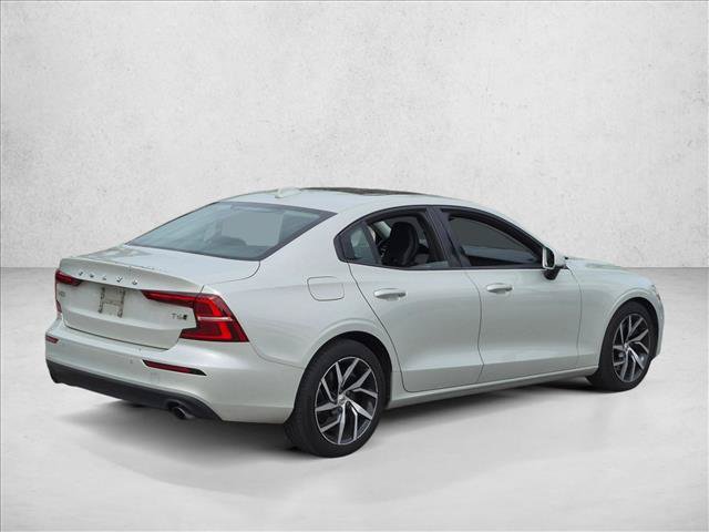 Used 2019 Volvo S60 T6 Momentum w/ Premium Package AWD/4WD image 5