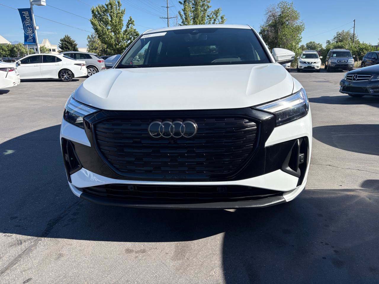 Used 2024 Audi Q4 e-tron Premium Plus w/ Premium Plus AWD/4WD image 3