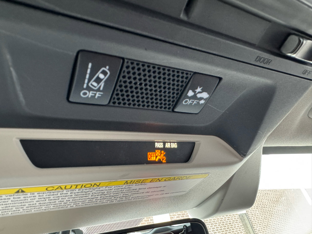 Used 2023 Subaru Crosstrek 2.0i Premium w/ Special Edition image 18