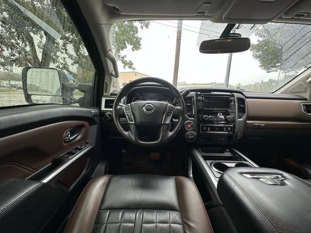 Used 2019 Nissan Titan Platinum Reserve w/ Platinum Utility Package image 17