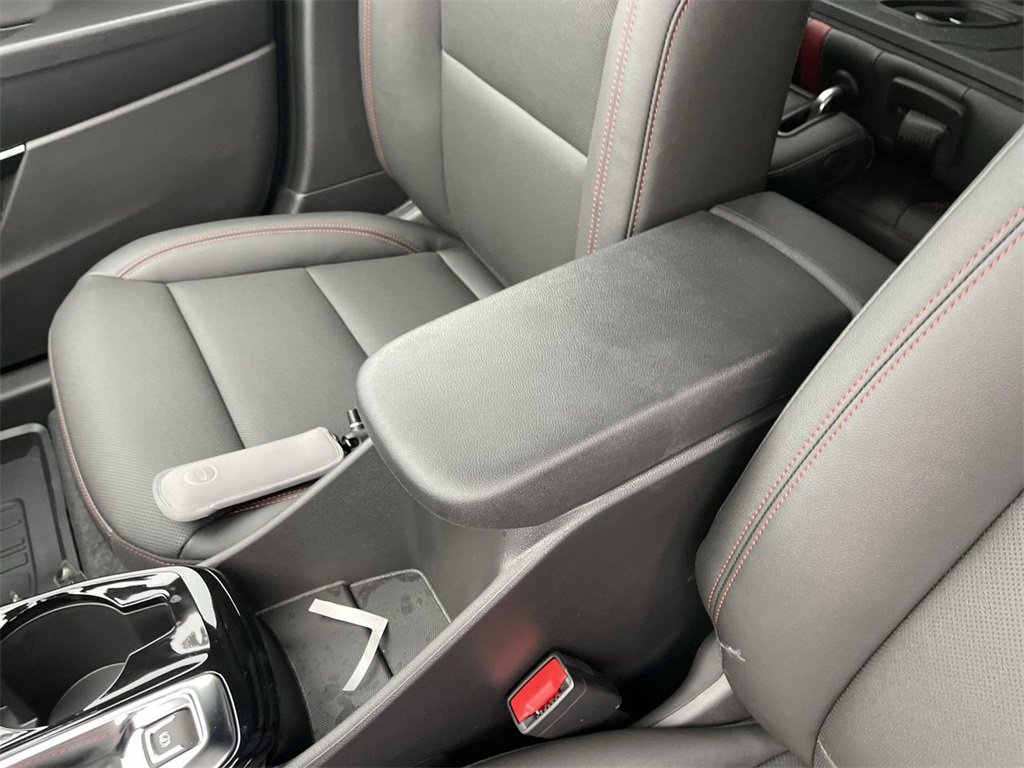 New 2026 Chevrolet Trax RS w/ Sunroof Package image 20