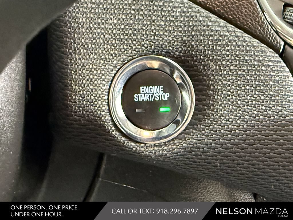 Used 2018 Chevrolet Cruze LT w/ Convenience Package FWD image 30