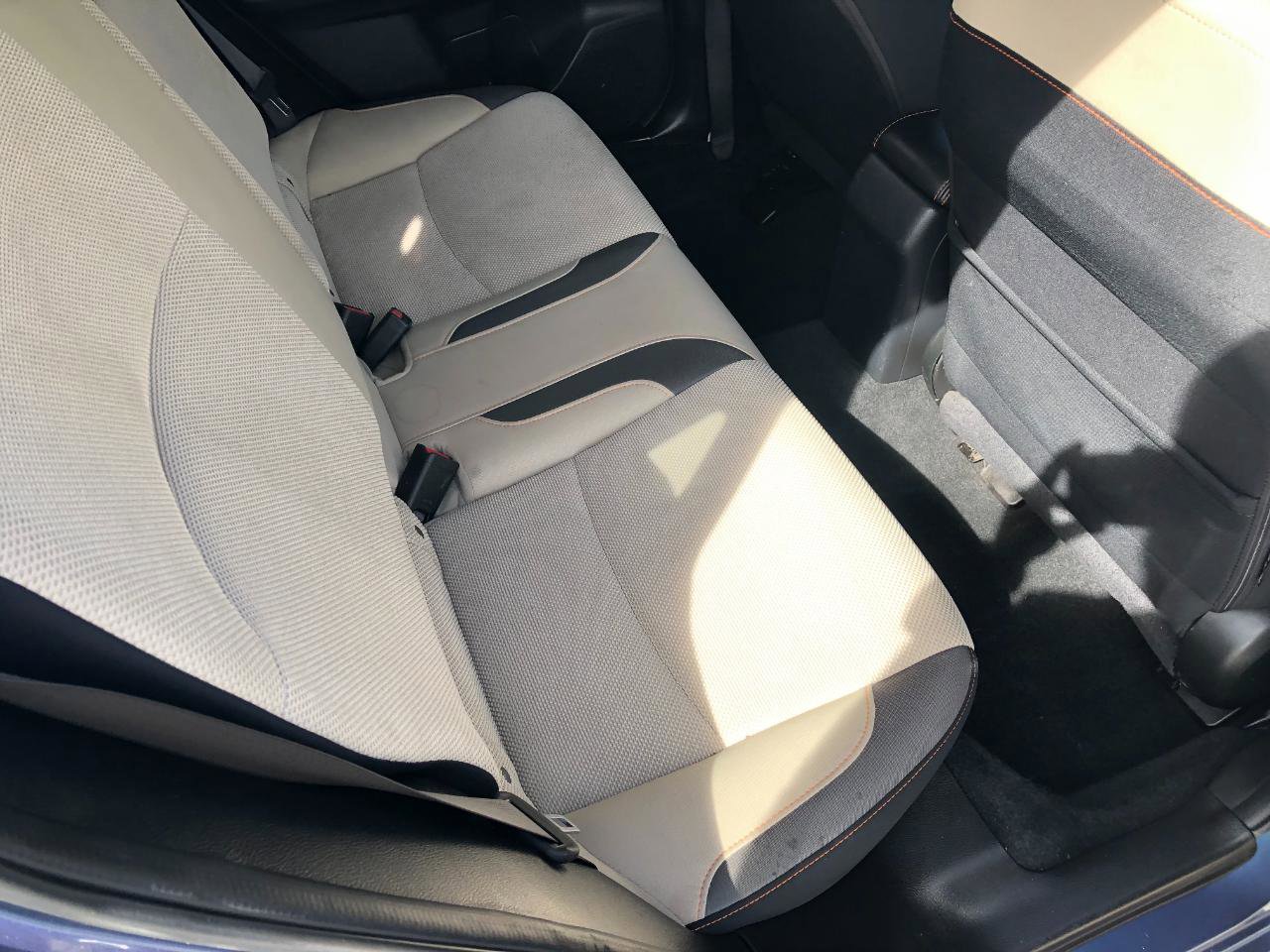 Used 2017 Subaru Crosstrek 2.0i Premium AWD/4WD image 28