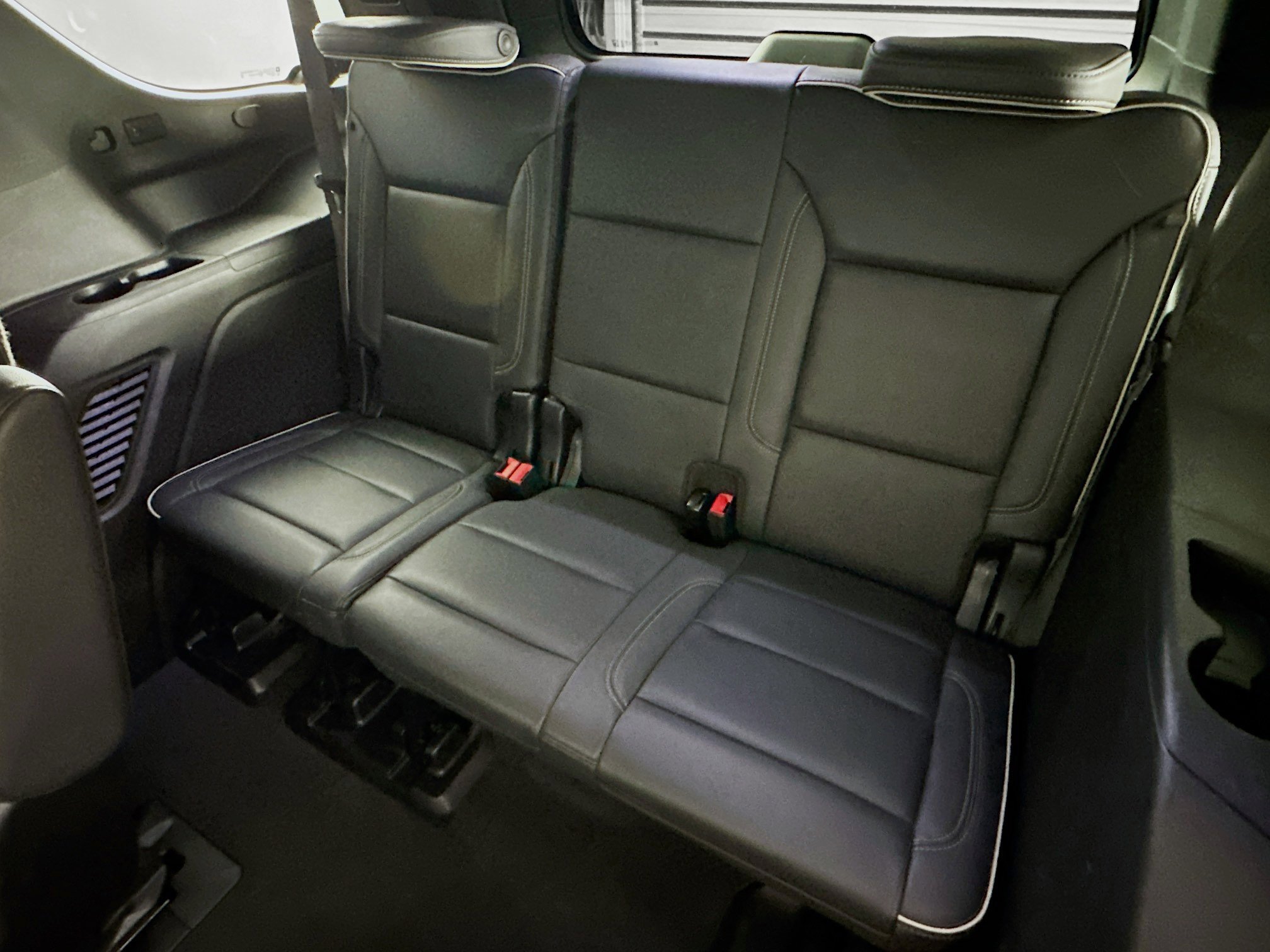 Used 2024 Chevrolet Tahoe Premier image 29