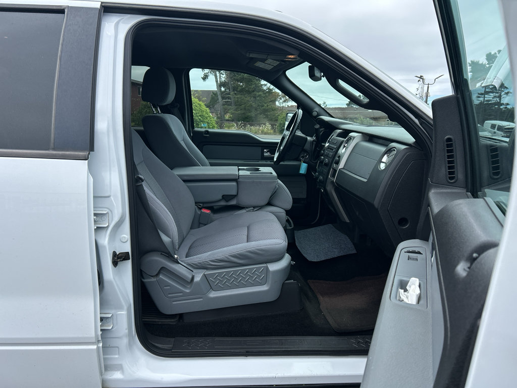 Used 2012 Ford F150 XLT w/ XLT Chrome Pkg AWD/4WD image 28