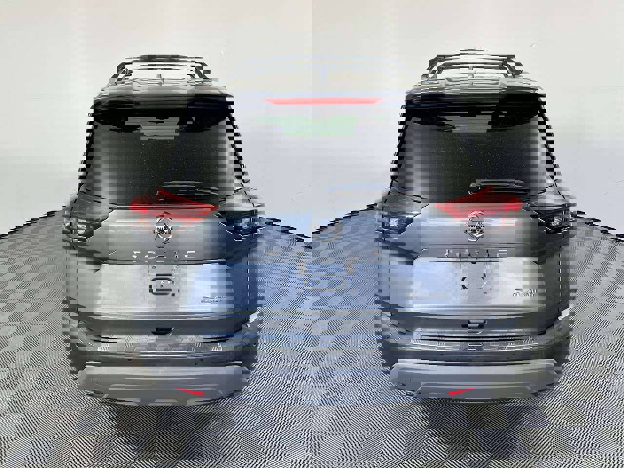 Used 2021 Nissan Rogue SL image 4