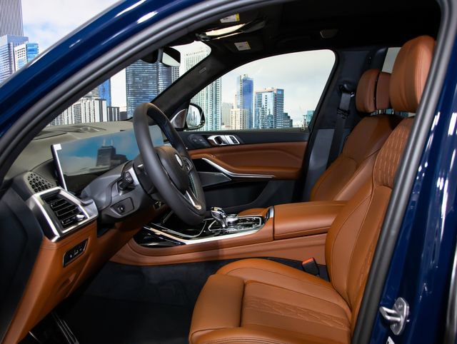 New 2026 BMW ALPINA XB7 AWD/4WD image 19