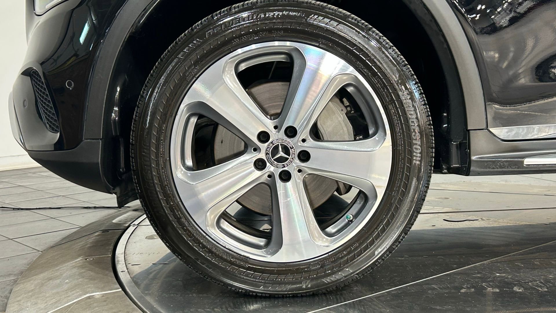 Used 2022 Mercedes-Benz GLC 300 4MATIC image 27