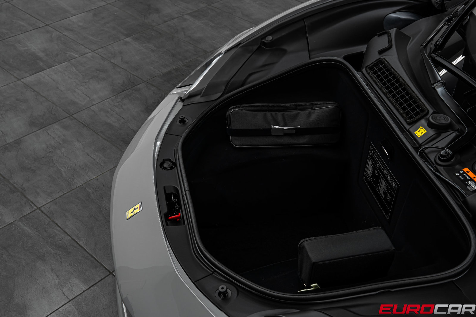 Used 2024 Ferrari 296 GTS RWD image 12