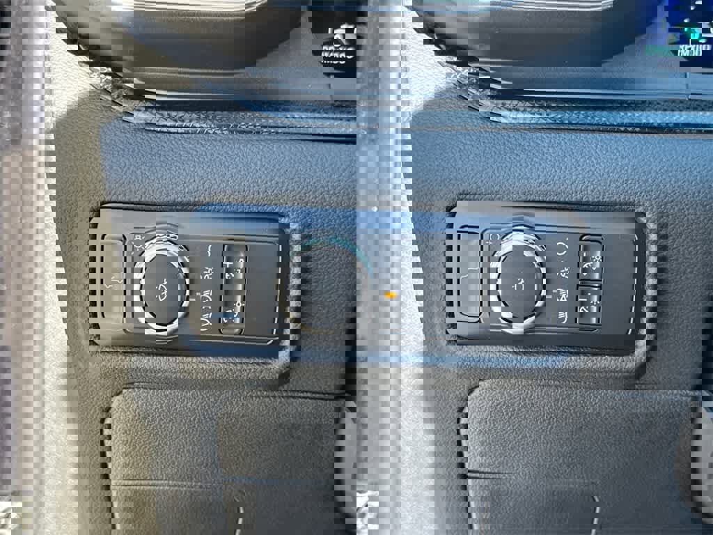 Used 2021 Ford Explorer ST w/ Equipment Group 401A image 34