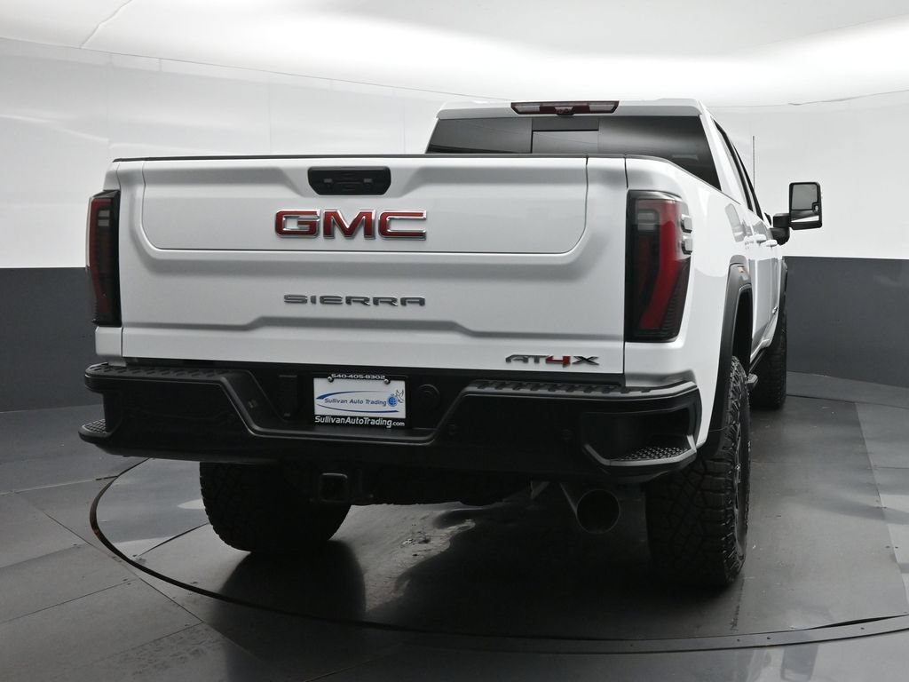 Used 2025 GMC Sierra 2500 AT4X AWD/4WD image 6