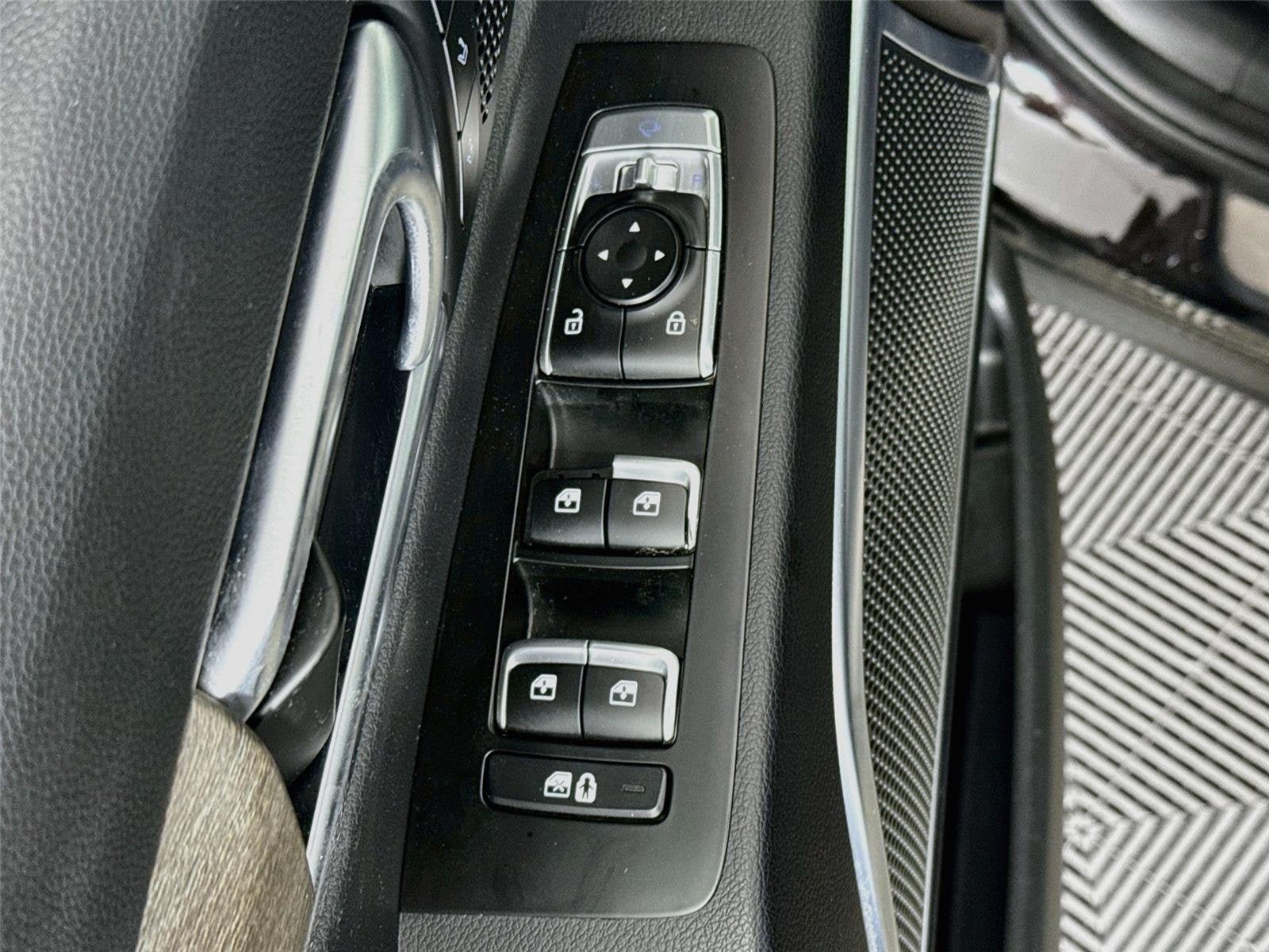 Certified 2021 Kia Telluride SX w/ SX Prestige Package AWD/4WD image 20