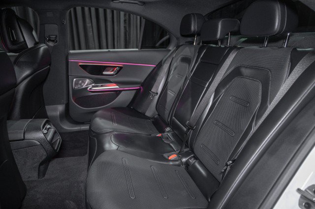 New 2026 Mercedes-Benz E 53 AMG e 4MATIC Sedan image 13